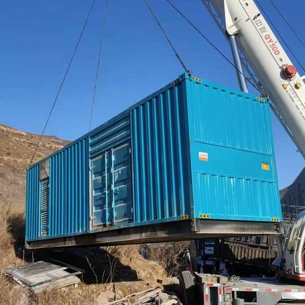 绥德发电机的发电效率受多种因素影响，主要包括以下几个方面：