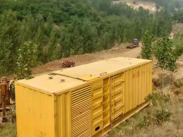 绥德柴油发电机组冬季日常维修注意事项？